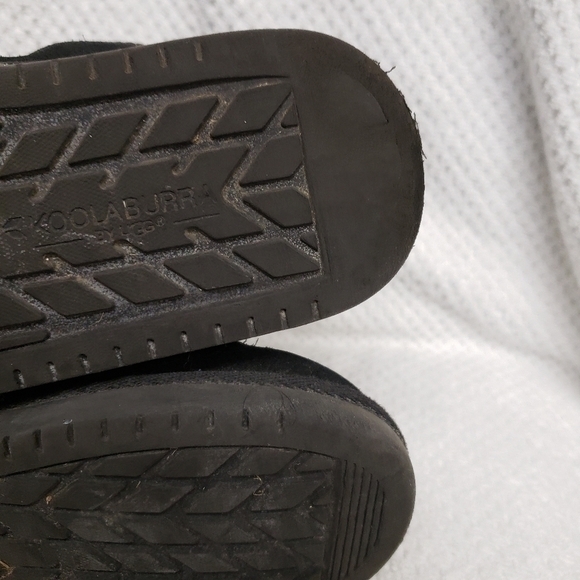 Koolaburra by Ugg Child Size 1 Victoria Short Boots Black Bows 1019372 Pre-owned - Picture 11 of 15